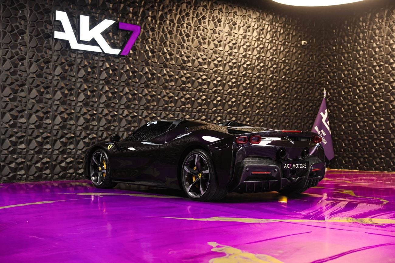 فيراري SF90 ستراديل SPIDER - Finance Available