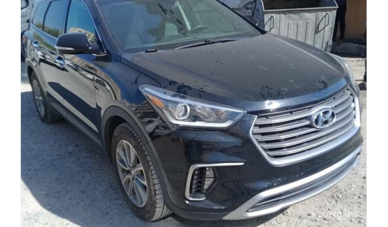 Hyundai Santa Fe 2017 HYUNDAI SANTAFE AWD / MID OPTION