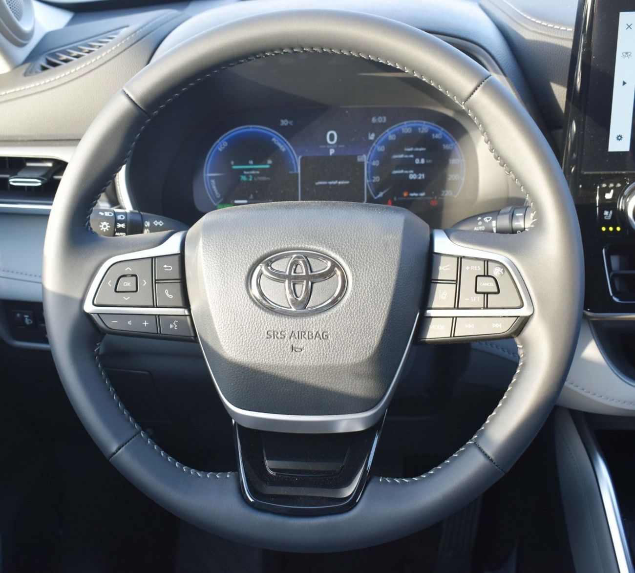 تويوتا هايلاندر Toyota Highlander Hybrid 2.5L AWD, Panoramic roof, Limited Edition-2025