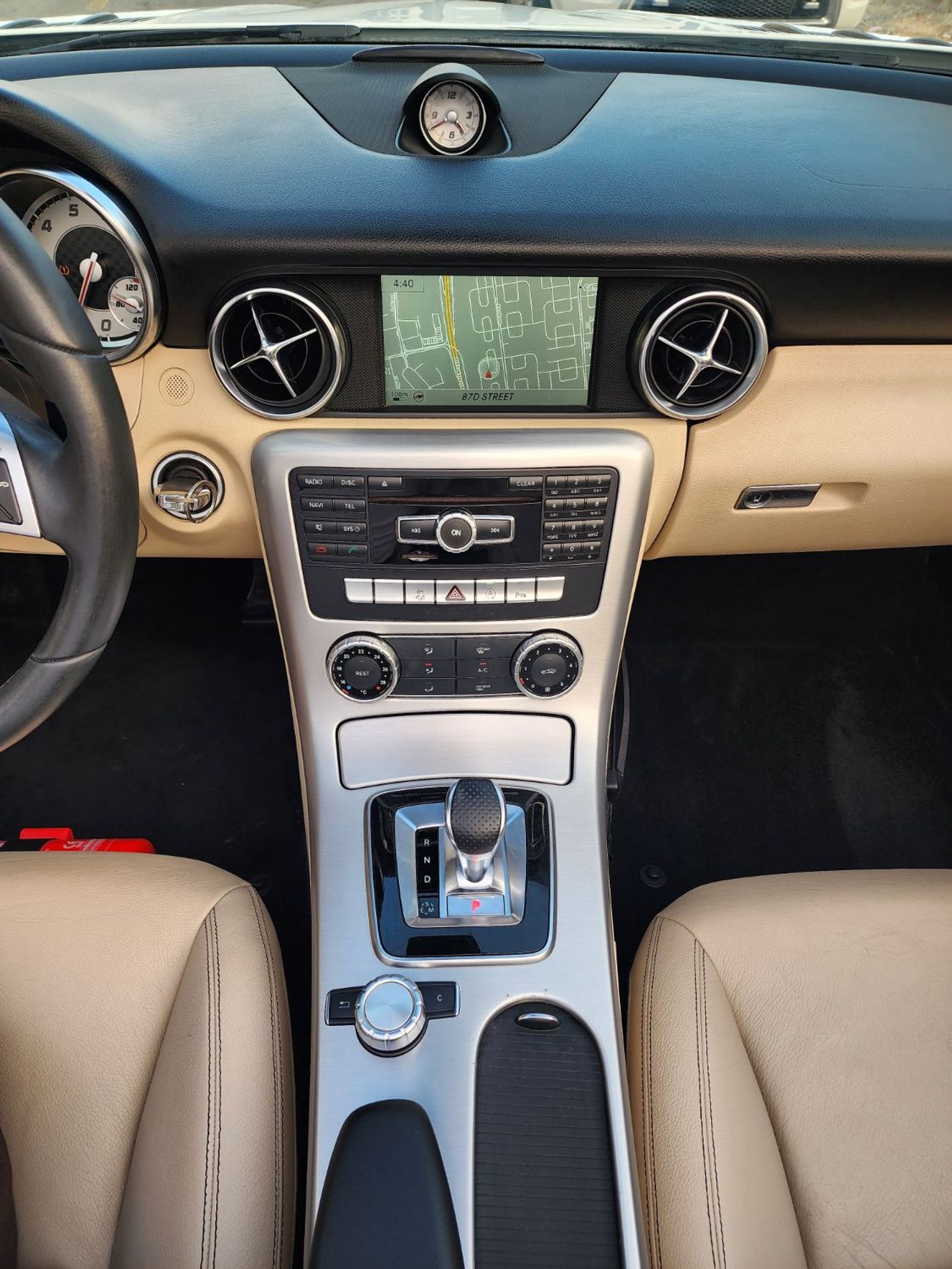 مرسيدس بنز SLK 200