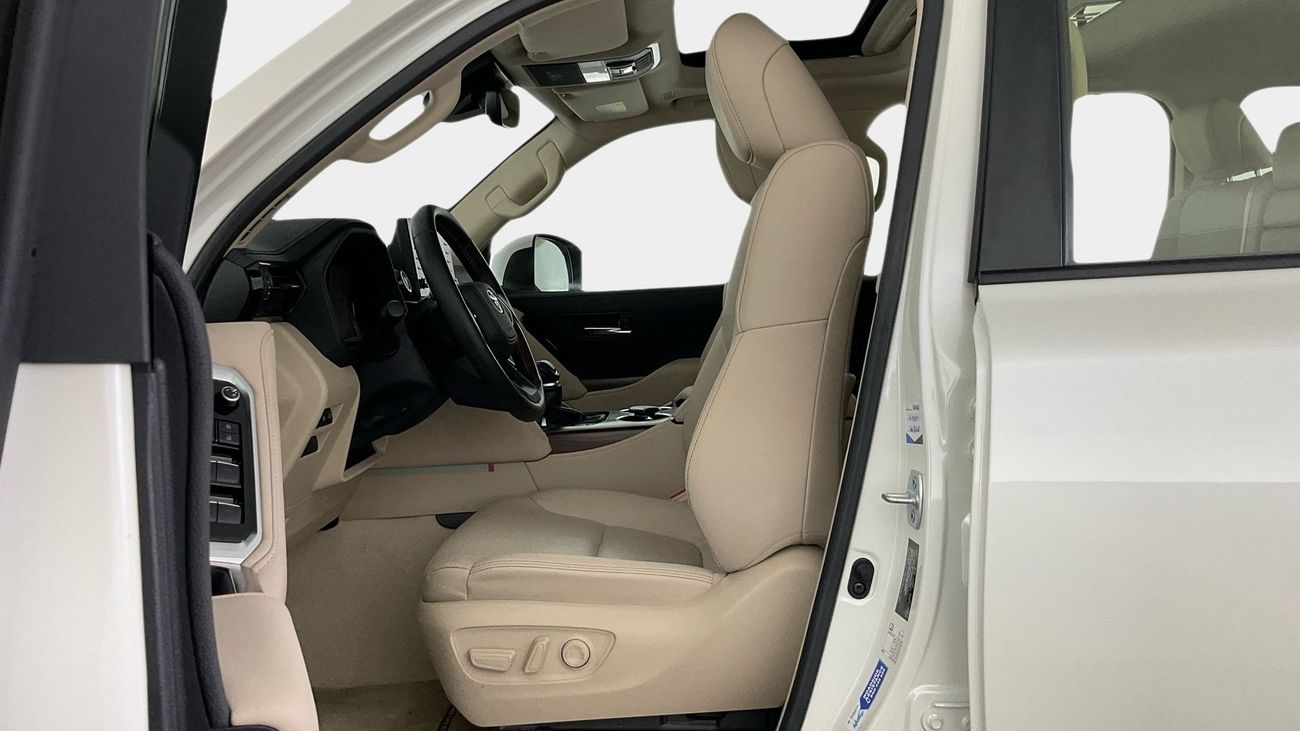 Toyota Land Cruiser GXR | upto AED 20,000 Ramadan Discount | Guaranteed Warranty | 0 Down Payment