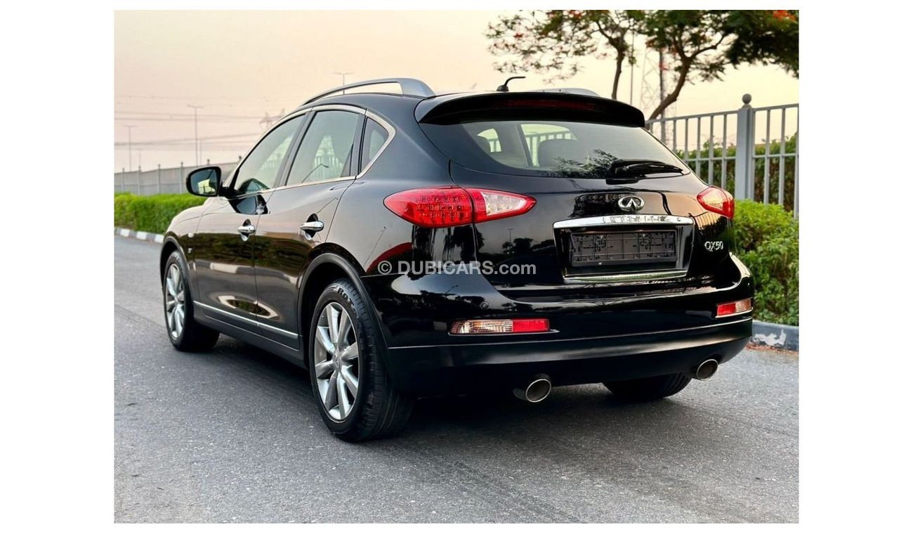 Infiniti QX50 Excellence clean car, fully loaded.