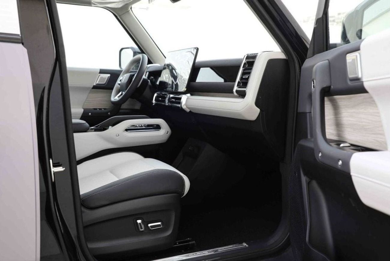 Chery iCar 03 2024 ICAR EQ3 V3 High Performance 4WD - Grey inside White | Export price