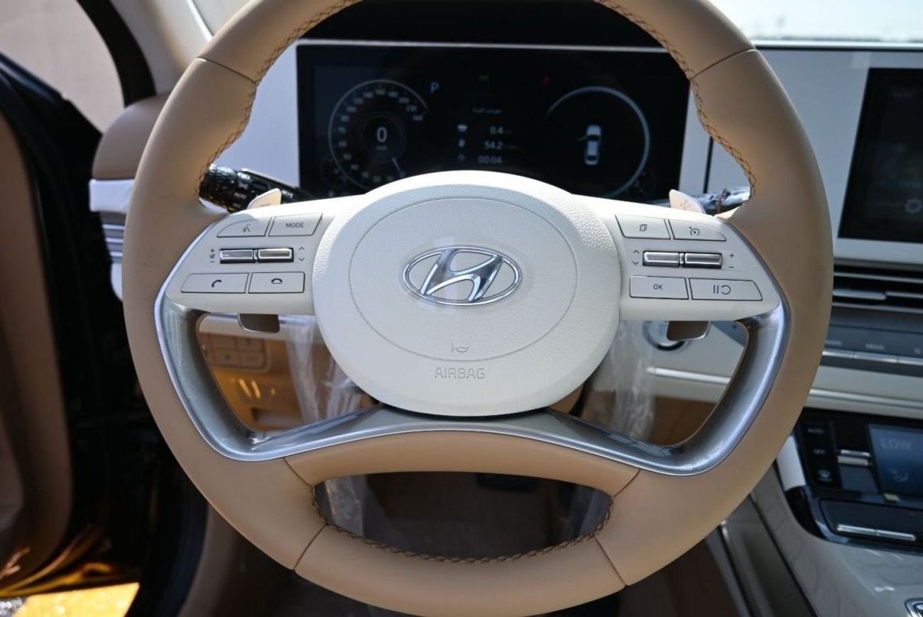 Hyundai Azera Hyundai Azera IG AT 3.5L Petrol, Sedan, FWD, 4 Doors, Front Electric Seats, Panoramic Roof, Cruise C