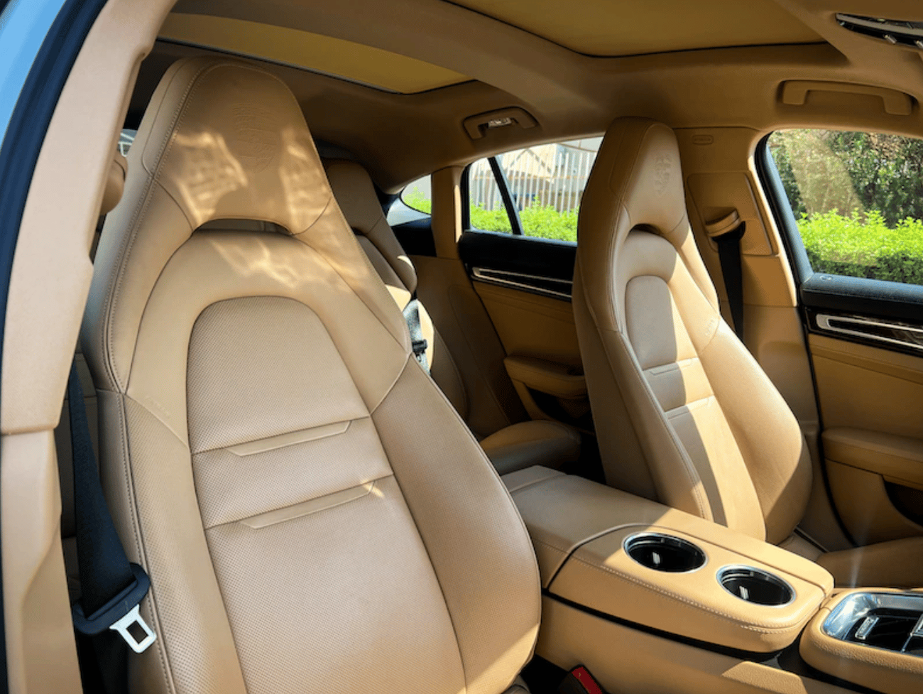 Porsche Panamera Platinum Edition