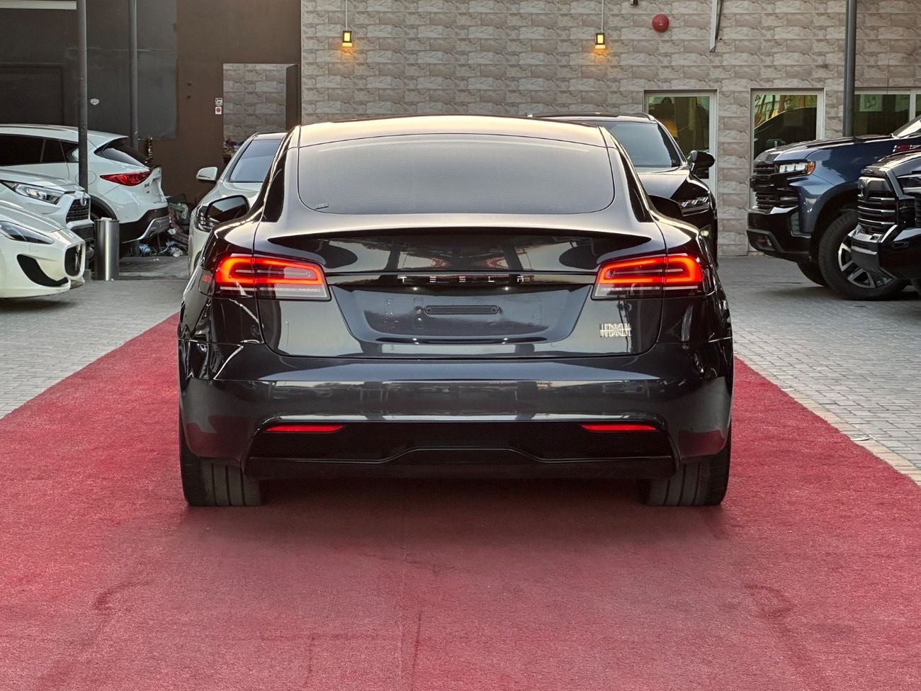 Tesla Model S PLAID