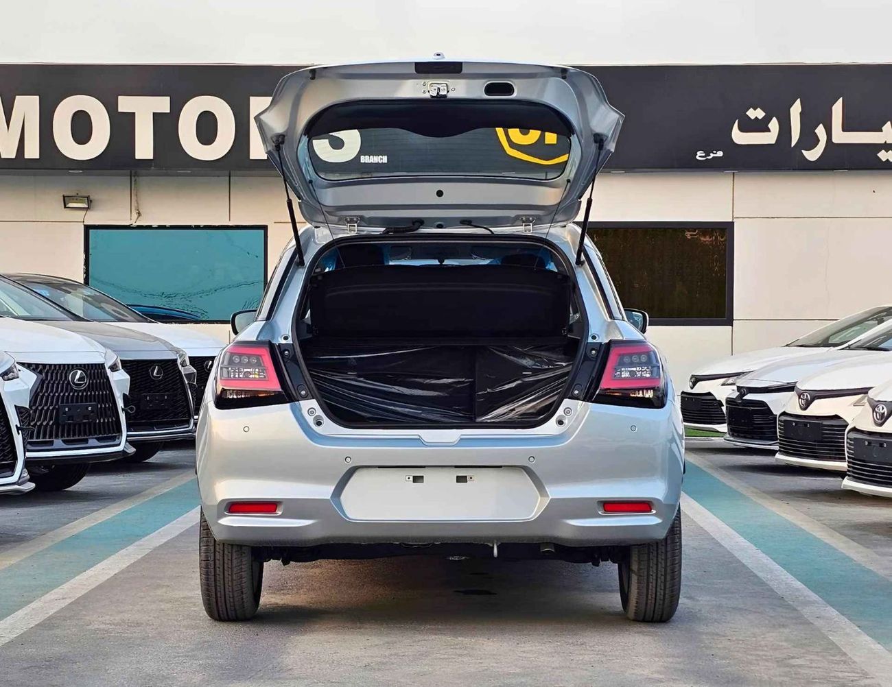 سوزوكي سويفت GLX / 1.2L PETROL A/T / PUSH START / REAR CAMERA & REAR PARKING SENSOR / CODE # GLX