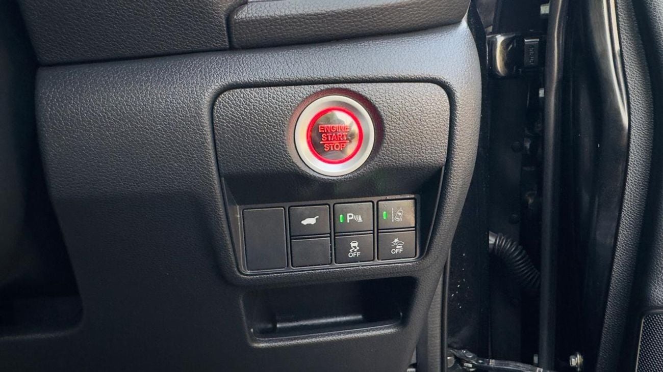 Honda CRV PREMIUM FEATURES CROSSOVER | PANORAMIC SUNROOF | AT | 1.5L PETROL ENGINE | AWD