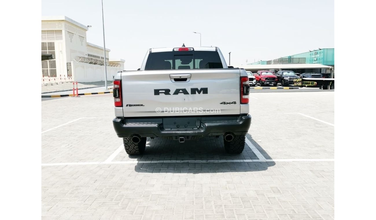 RAM 1500 Dodge RAM Rebel - 2022- Silver