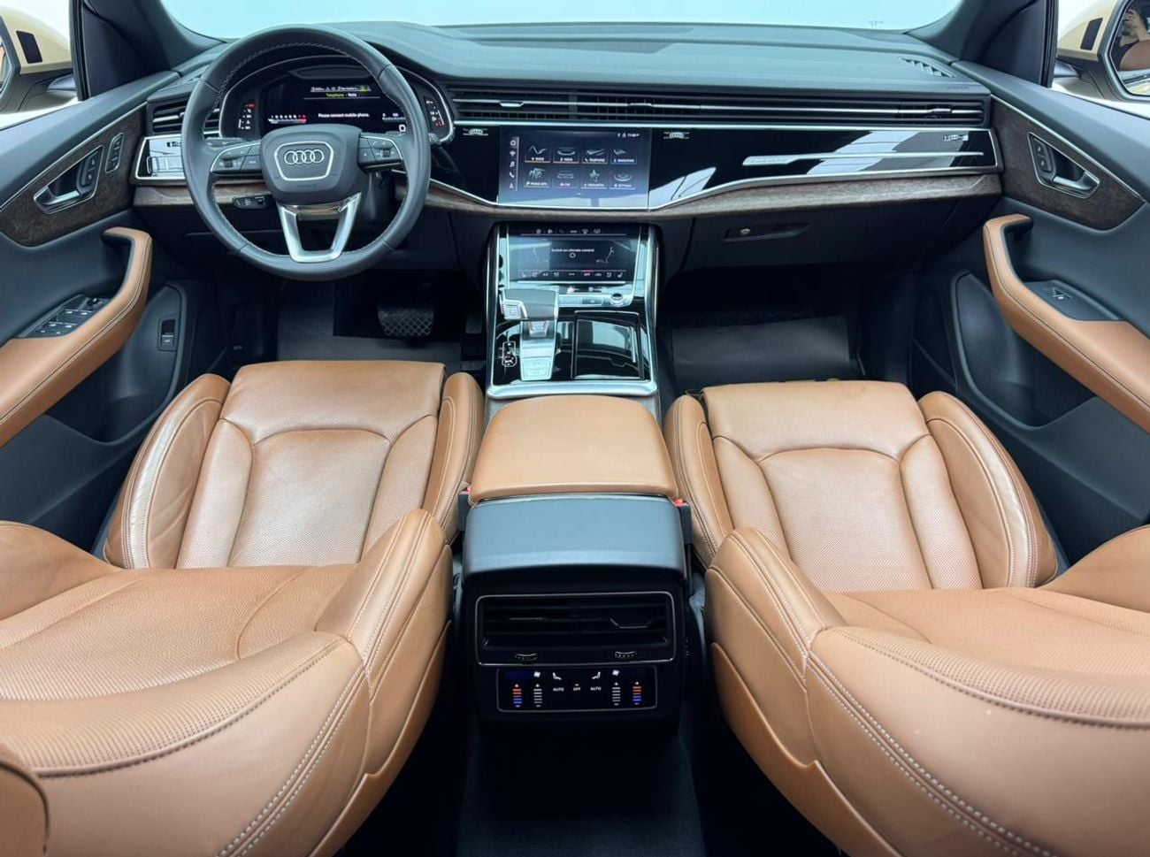 أودي Q8 55 TFSI quattro (340 HP) 2024 Audi Q8 55 TFSI Quattro S-line, 2027 Audi Warranty and Service Pack, G