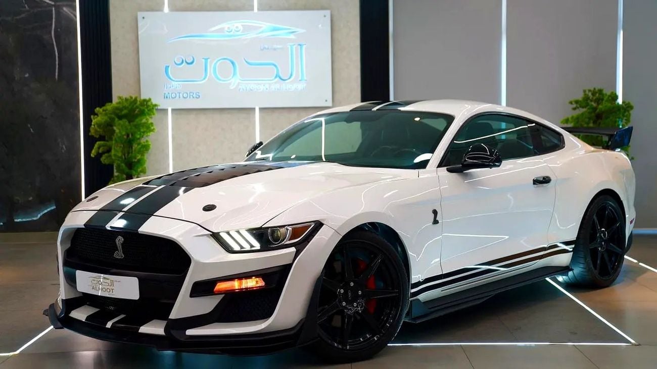 Ford Mustang GT Premium 5.0L V8