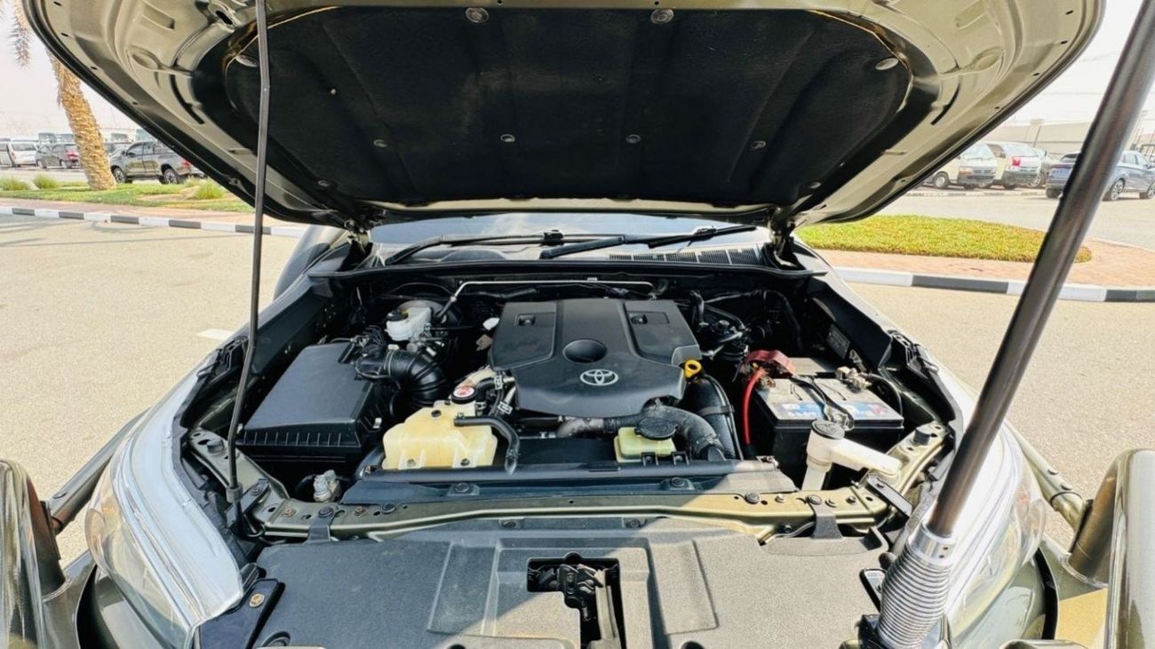 Toyota Hilux PREMIUM BULL BAR INSTALLED | ROOF MOUNTED LED STRIP LIGHTS | BLACK INTE