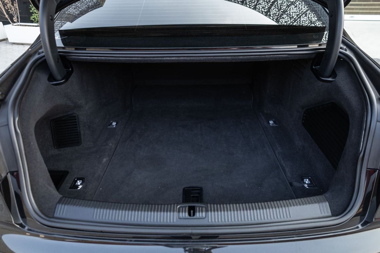 Audi A8 55 TFSI LWB Audi A8L 55TFSI Quattro 2020 GCC | Warranty