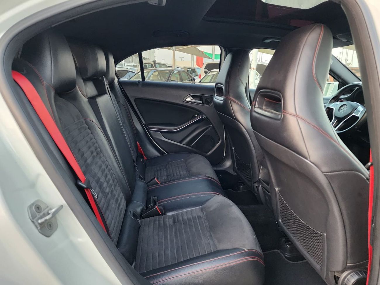 مرسيدس بنز A 250 Mercedes A250 kit AMG _GCC_2015_Excellent Condition _Full option