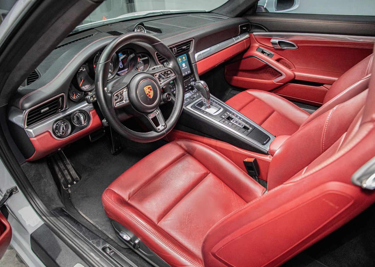 Porsche 911 Carrera 3.0L (380 HP) Coupe Sports Exhaust System • Porsche Warranty • GCC