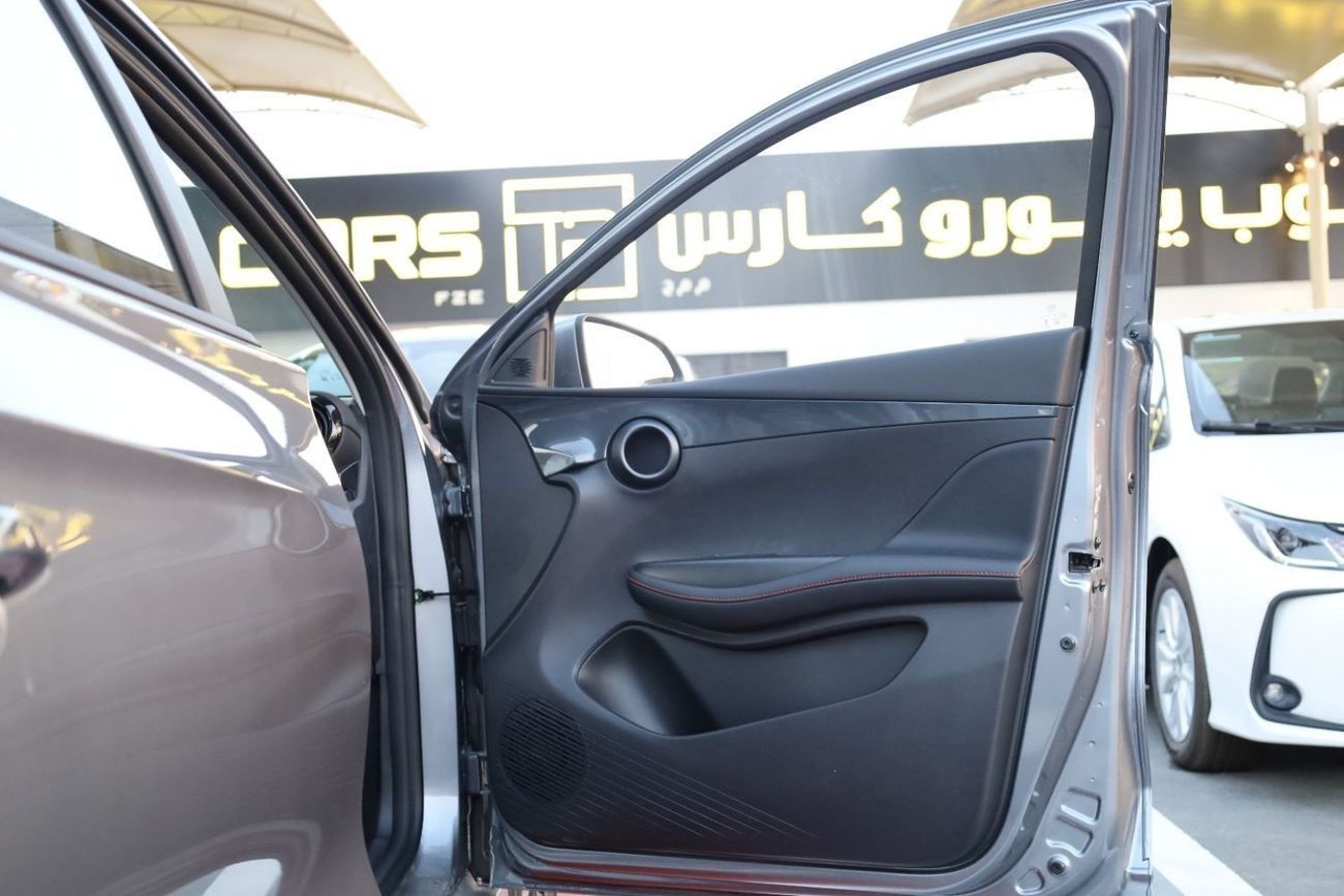 BYD e2 BYD_E2_LUXURY_405KM_2025