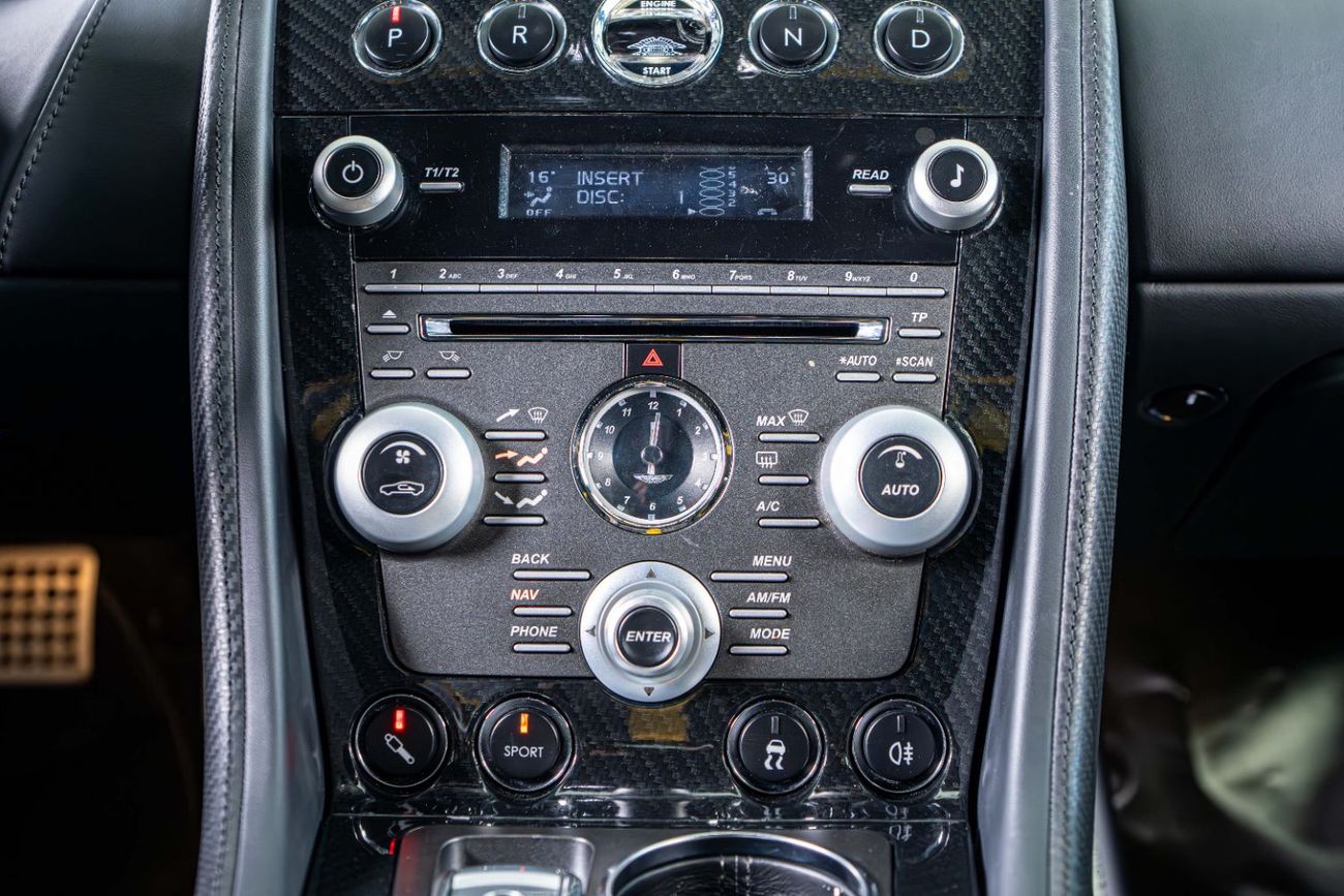 أستون مارتن رابيد Std 6.0L