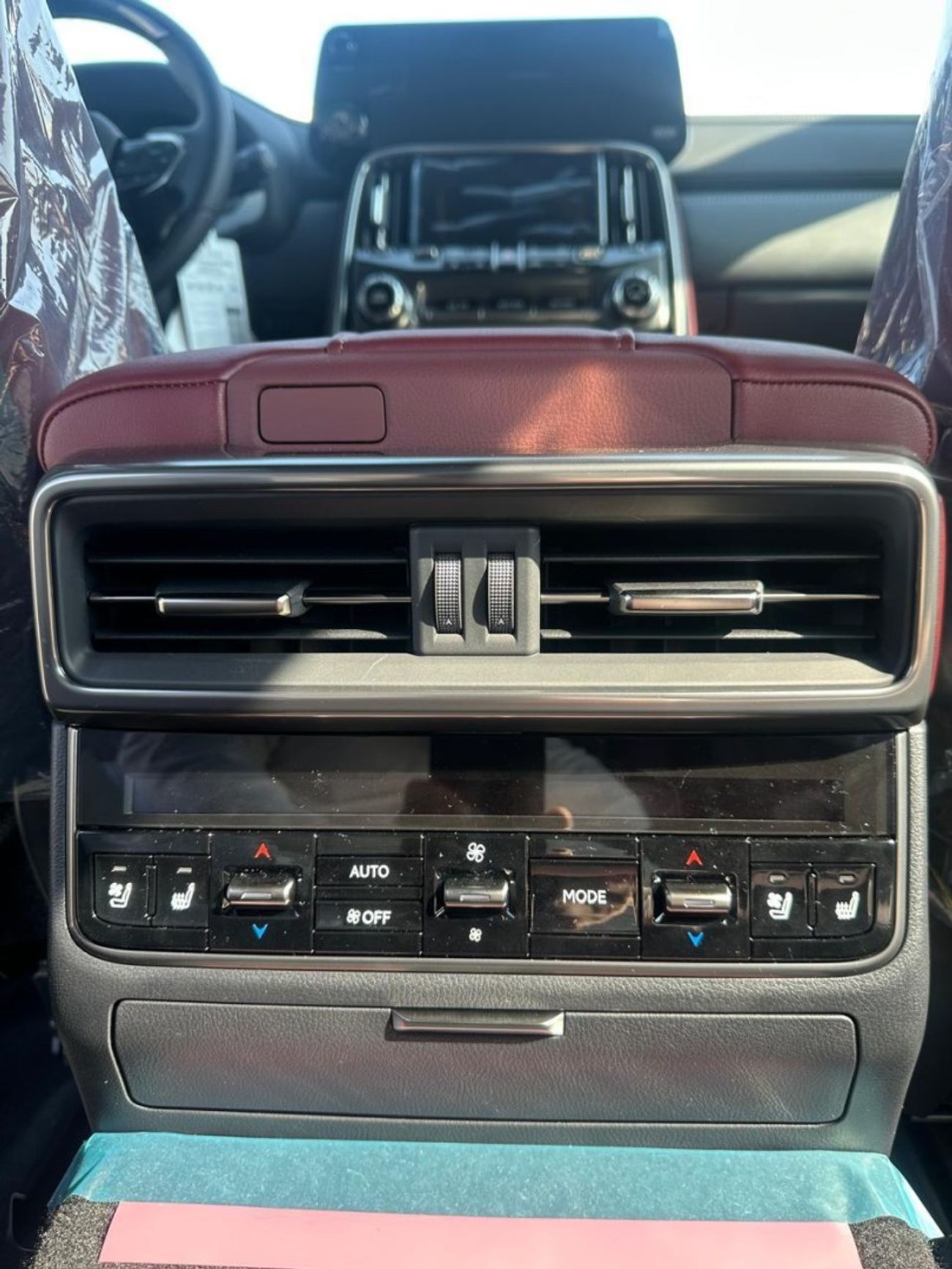 Lexus LX 700h 2026 Lexus LX700h Urban 3.5L AT Hybrid