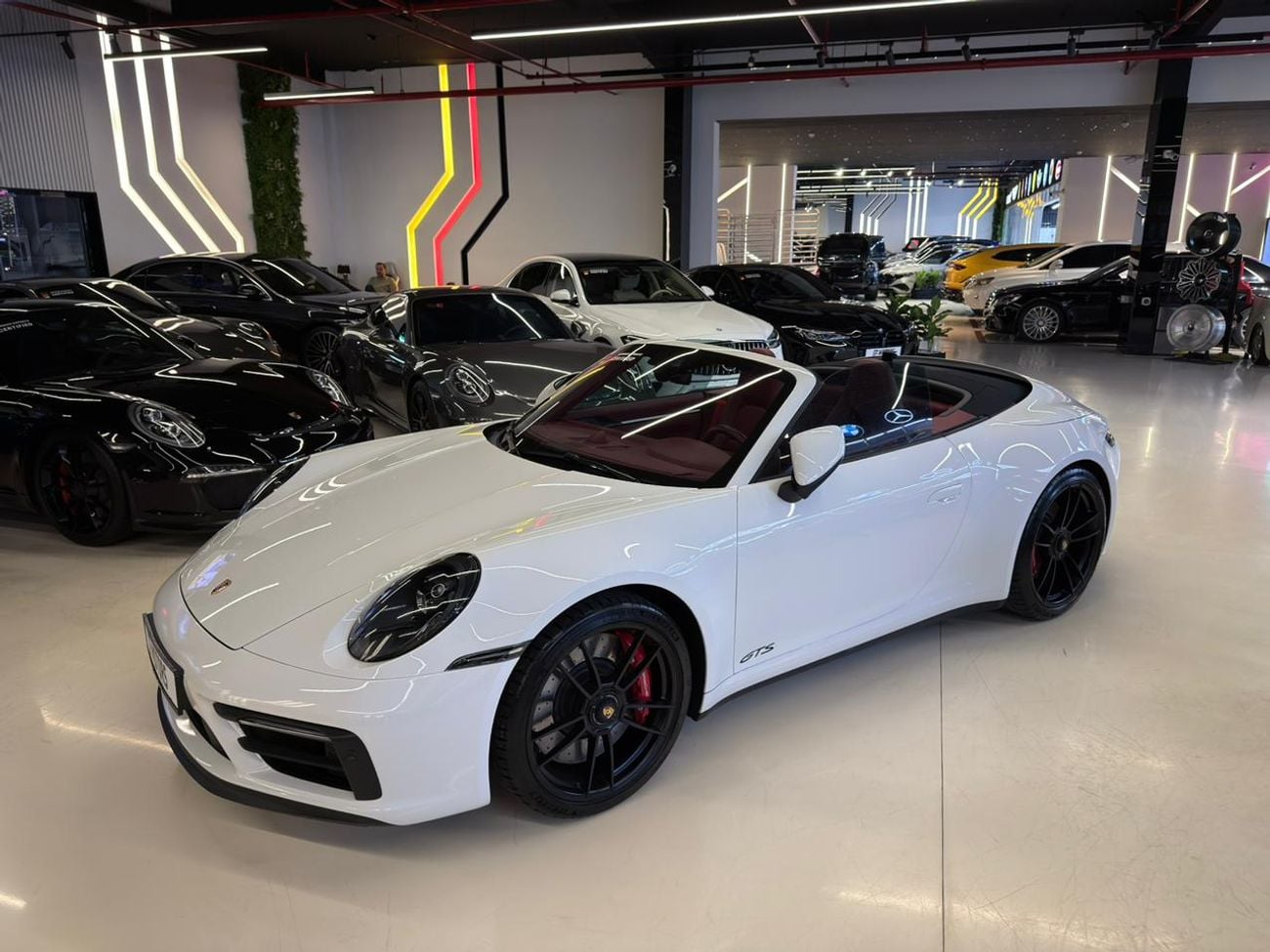 Porsche 911 Carrera GTS 3.0L (450 HP) Convertible 2023 Porsche 911 Carrera GTS - Perfect Condition - Dealer Warr
