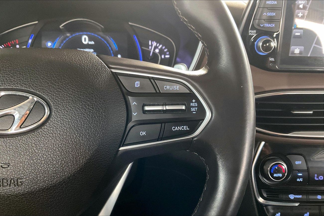 Hyundai Santa Fe Premium + | Carnival Sale • UP TO AED 20,000 OFF | Guaranteed Warranty | 0 Down Payment