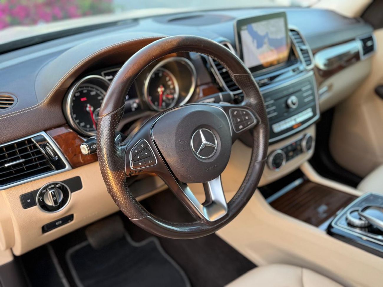 مرسيدس بنز GLS 450 OFFER PRICE MERCEDES BENZ GLS450 2018 KIT MAYBACH GLS600 7 SEATER
