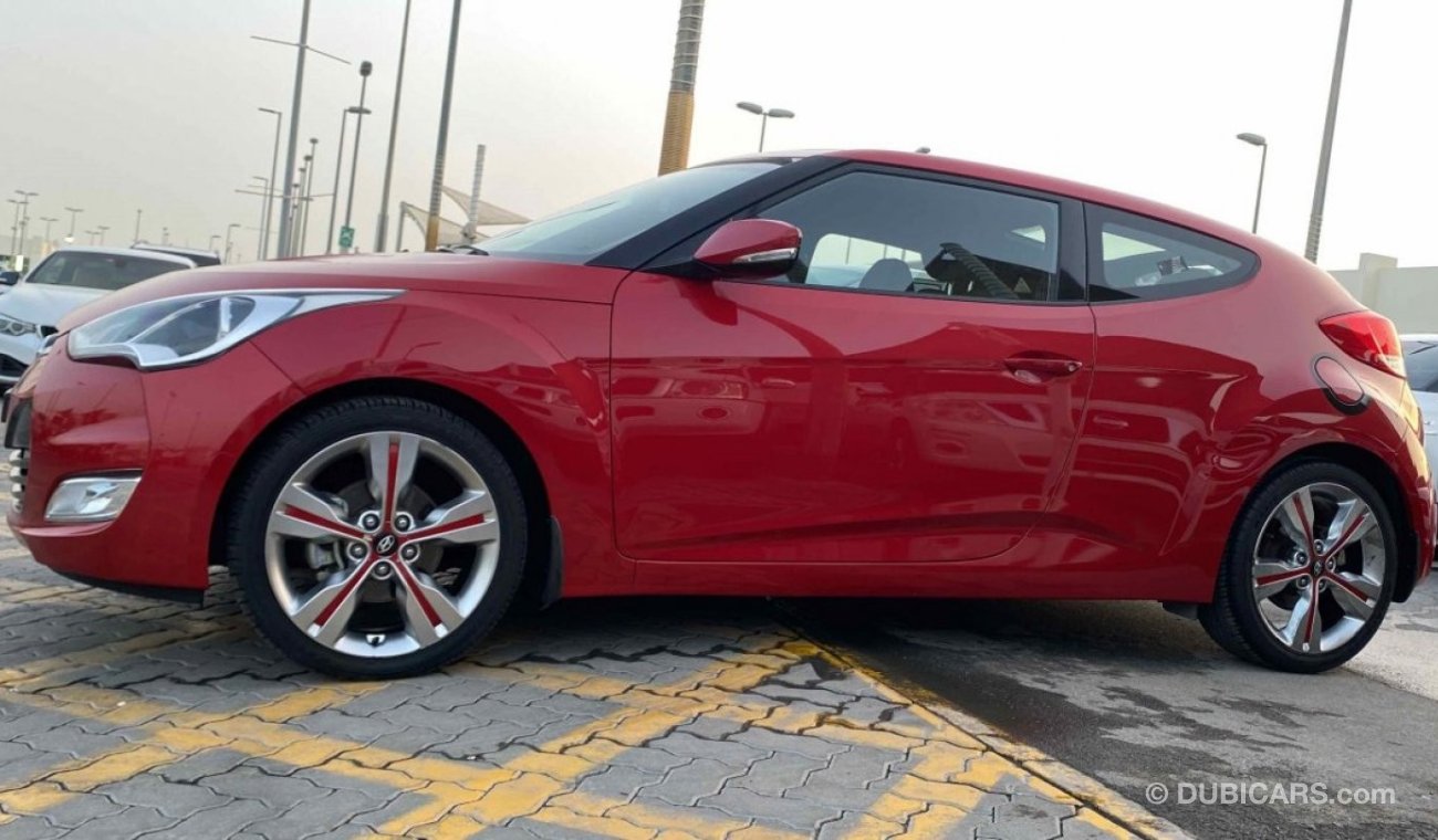 Hyundai Veloster GCC FULL OPTION