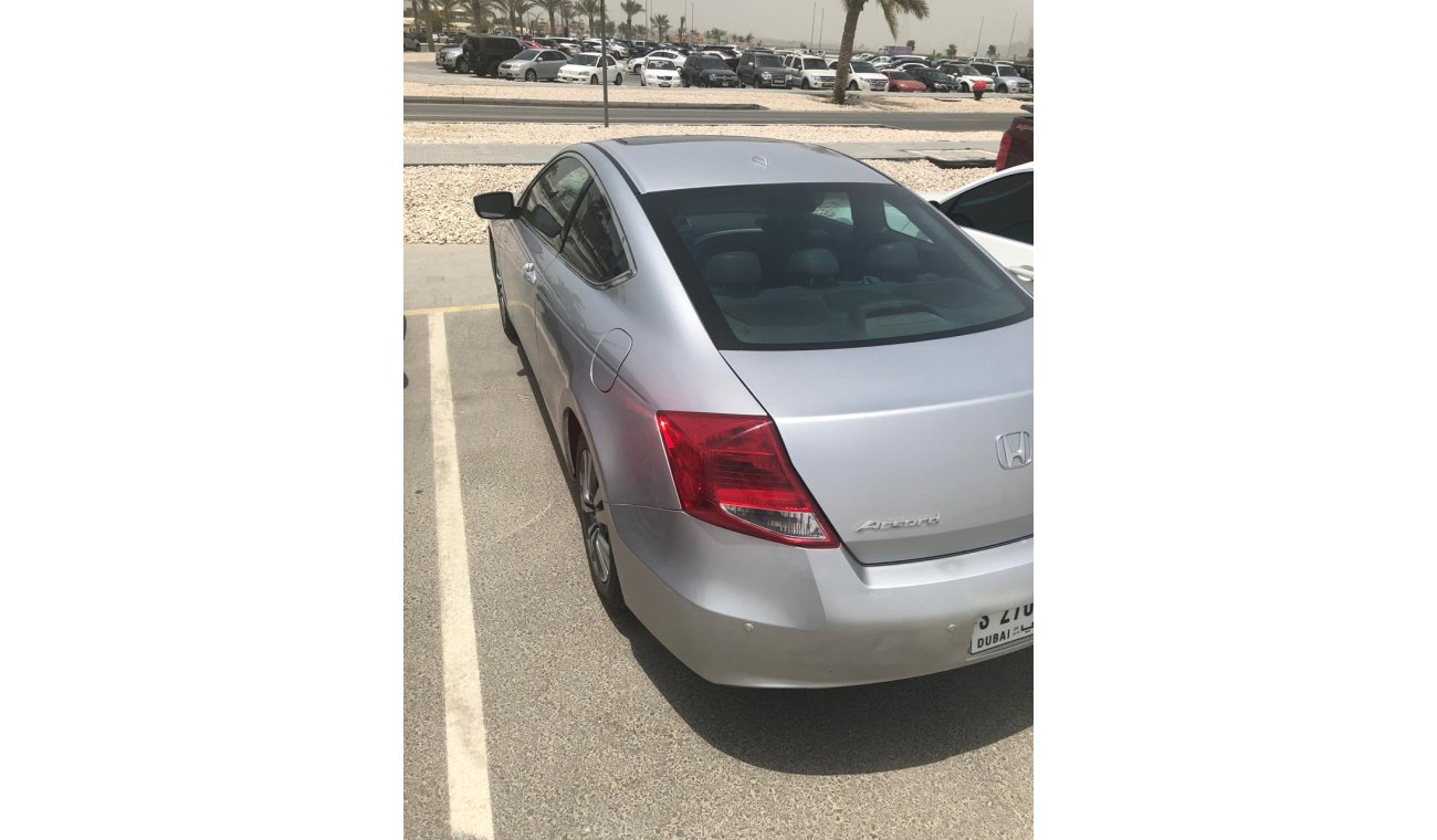 هوندا أكورد كوبيه - 2012 - Sports - Full Option