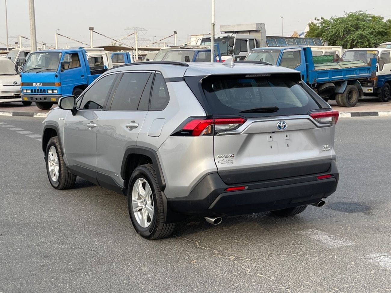تويوتا راف ٤ 2021 TOYOTA RAV4 XLE HYBRID FULL OPTIONS IMPORTED FROM USA
