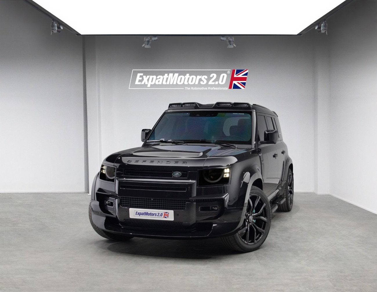 لاند روفر ديفندر P300 110 S 2.0L (7 Seater)