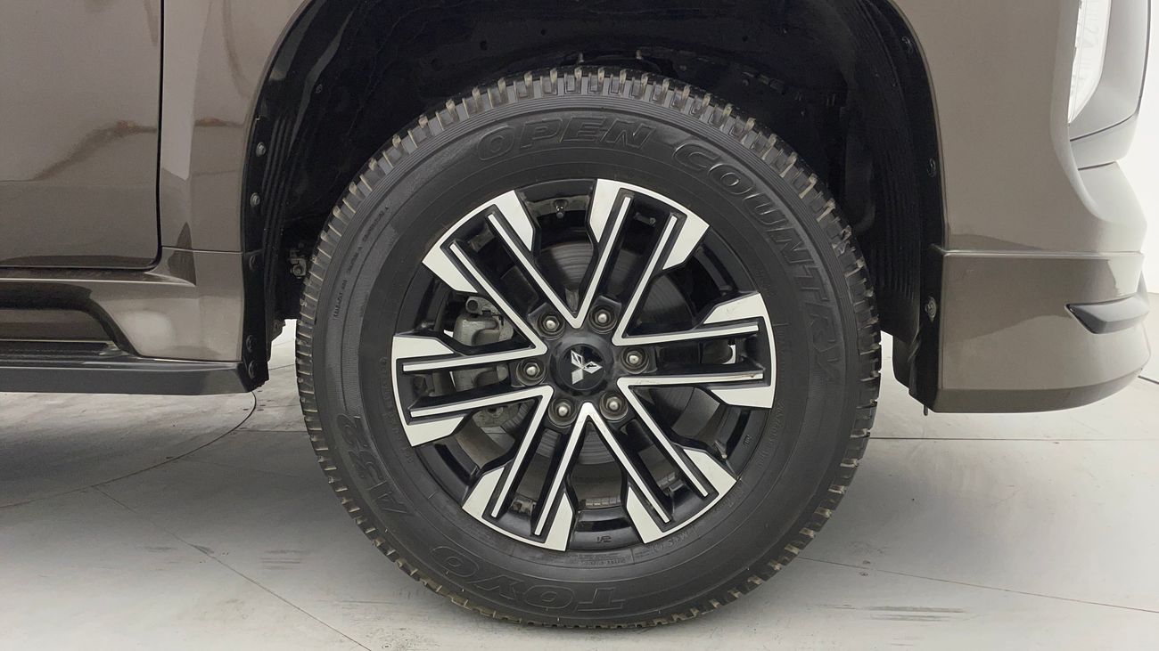 Mitsubishi Montero PREMIUM 3 | Zero Down Payment | Free Home Test Drive