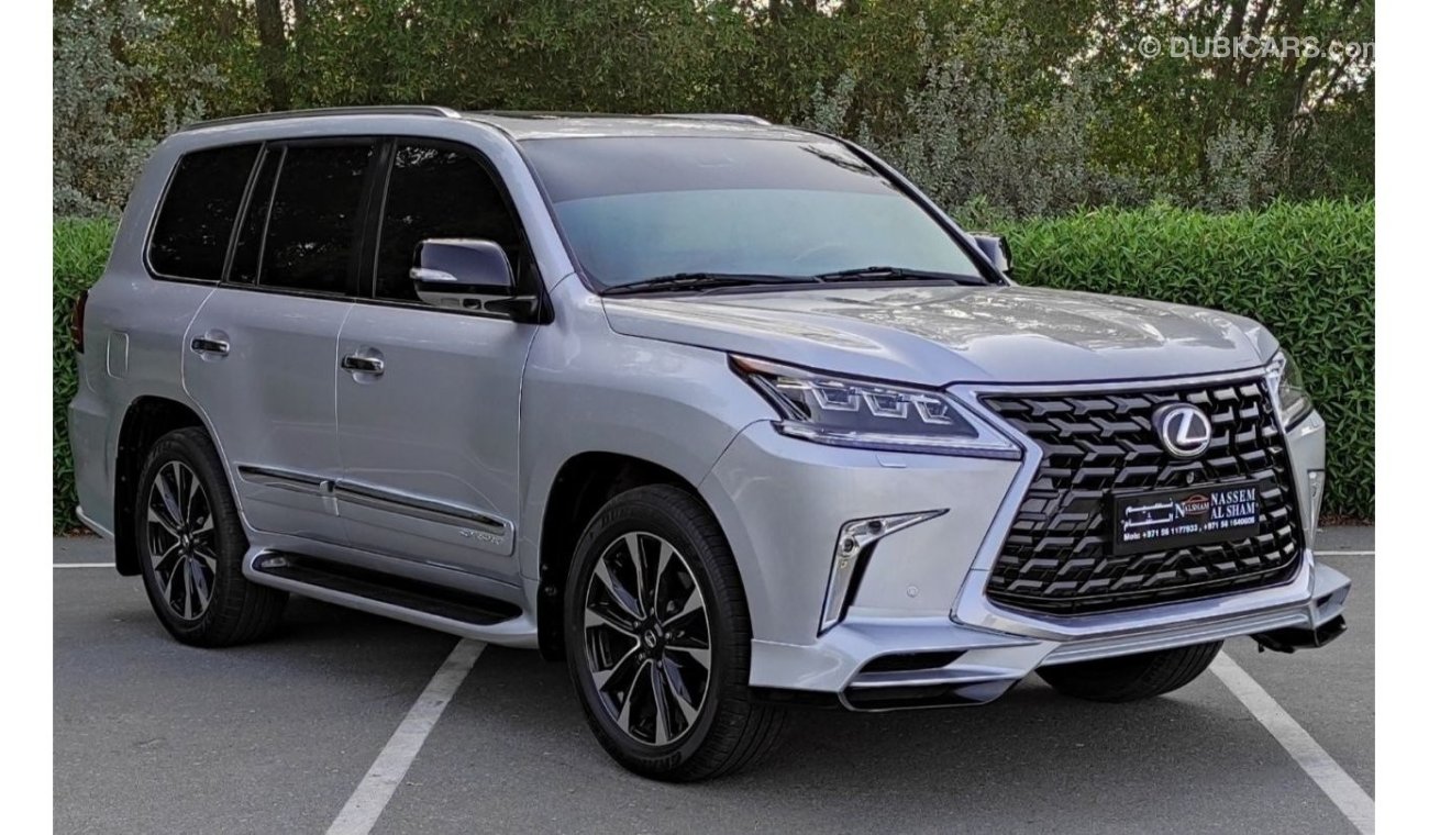 Lexus LX570