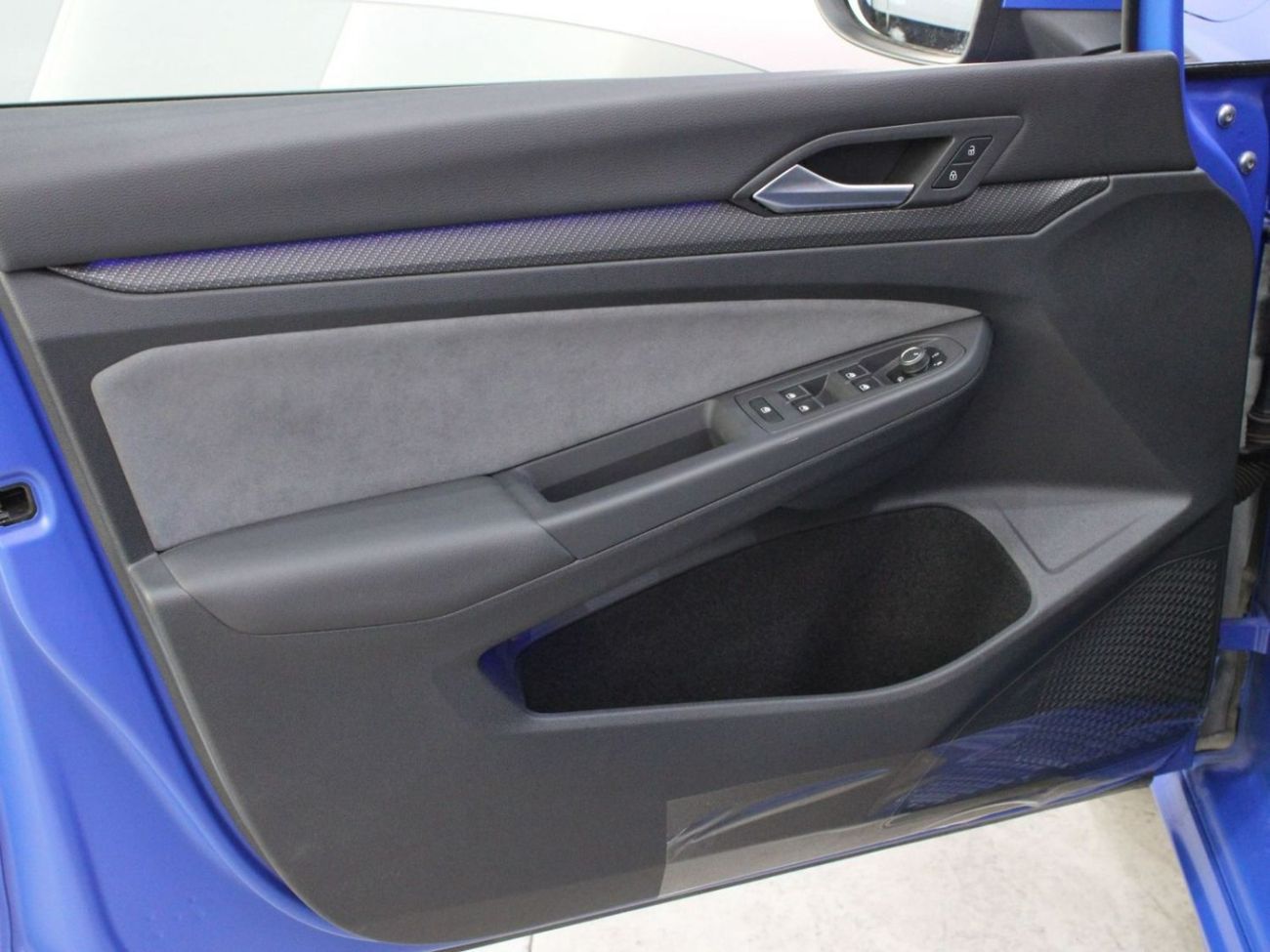 Volkswagen Golf R Base 2.0T Brand New