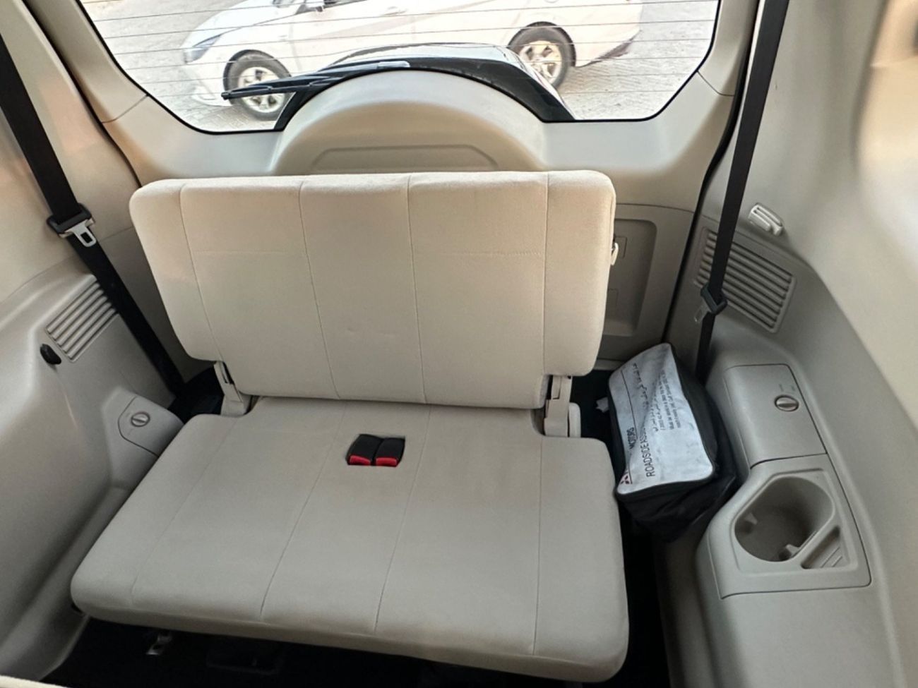 Mitsubishi Pajero Std 3.5L MODEL 2017 GCC CAR PERFECT CONDITION INSIDE AND OUT SIDE