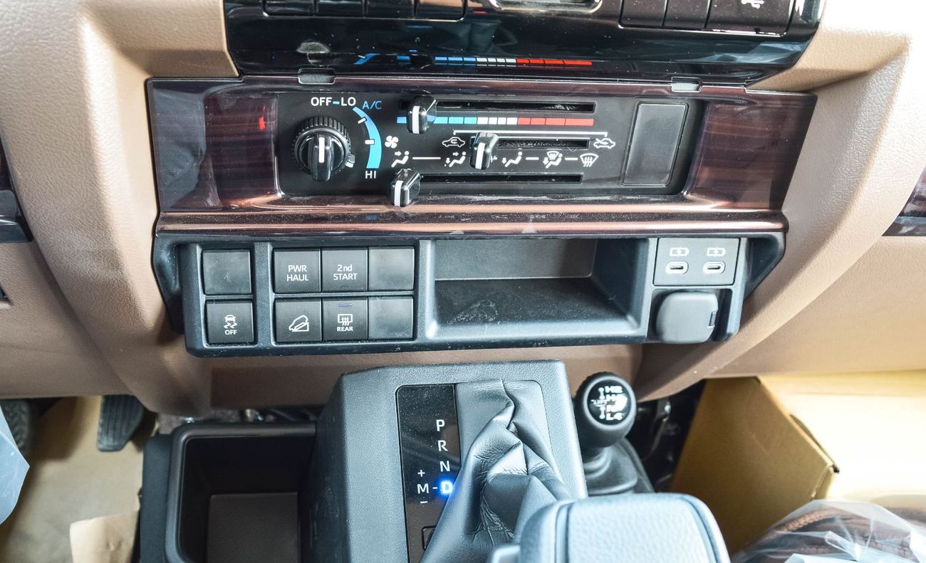 Toyota Land Cruiser 70 TOYOTA LAND CRUISER 76 2.8L 4WD DIESEL SUV 2026