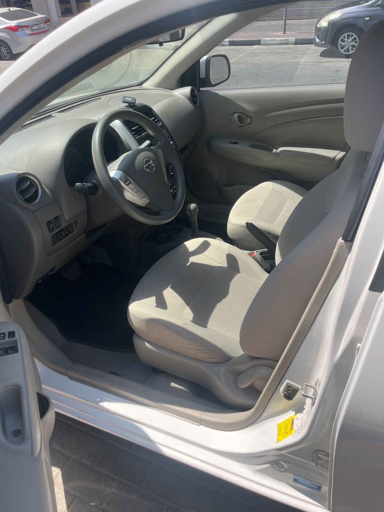 نيسان صني SV