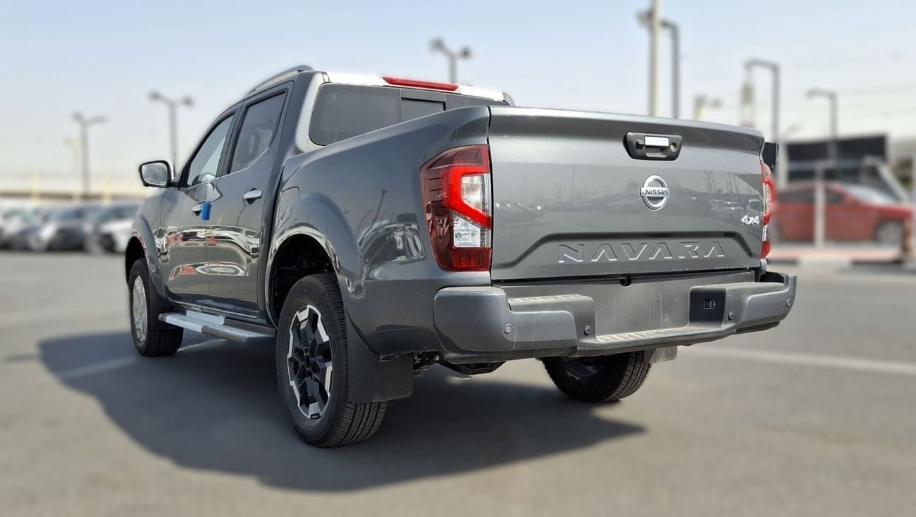 نيسان نافارا G 2.5L 4WD M/T NISSAN Navara 2.5L petrol 4X4 M/T