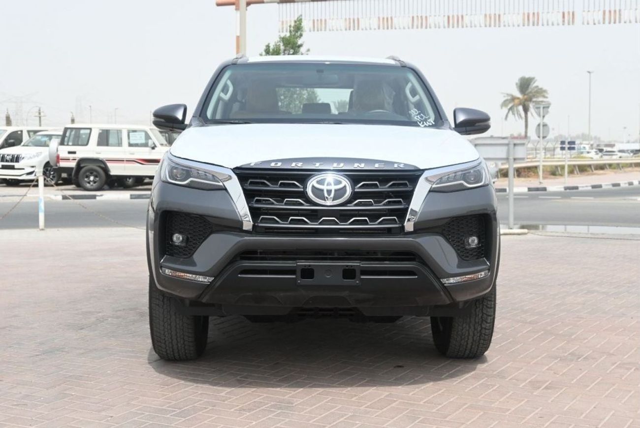 تويوتا فورتونر FORTUNER DIESEL 2.4L 2023 4WD FULL OPTION