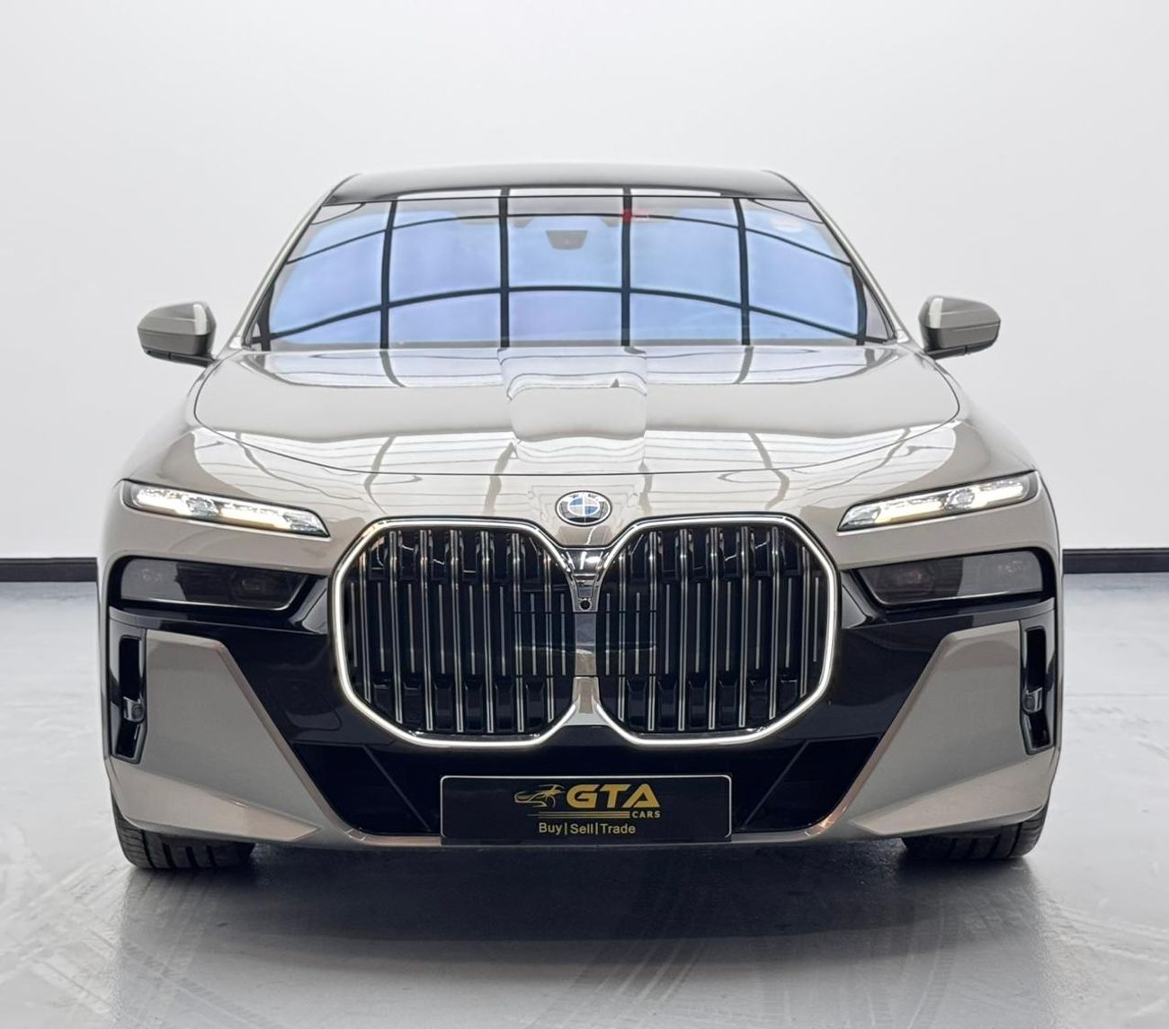 بي أم دبليو 740i 2023 BMW 740i M-Sport, 2028 BMW Warranty And Service Pack, BMW Service History, GCC