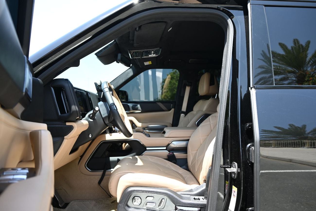 بي واي دي ليوبارد 8 Smart and Brave Flagship Edition (7 Seats)