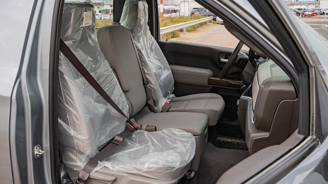 جي أم سي سييرا 2025 GMC Sierra SLE V8 5.3L AT Petrol Single Cab (Gray)