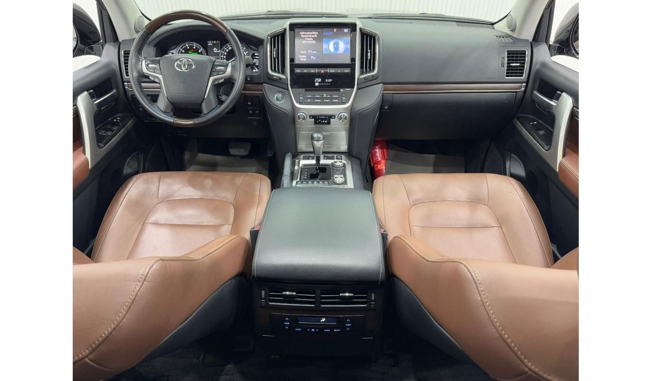 Toyota Land Cruiser VX.R Grand Touring S 5.7L 2021 Toyota Land Cruiser VX.R Grand Touring S, 2025 Toyota Warranty, 2026