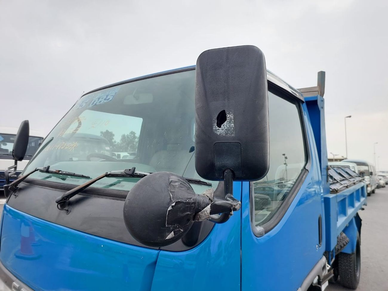 Mitsubishi Fuso Canter MITSUBISHI CANTER DUMPER TRUCK RHD 1997 MODEL 4.2 L DIESEL MANUAL(PM31523)