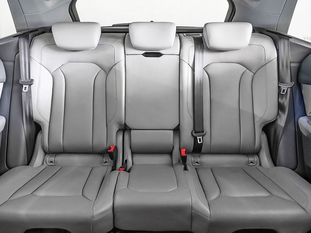 Audi Q8 55 TFSI quattro 3.0L SUV