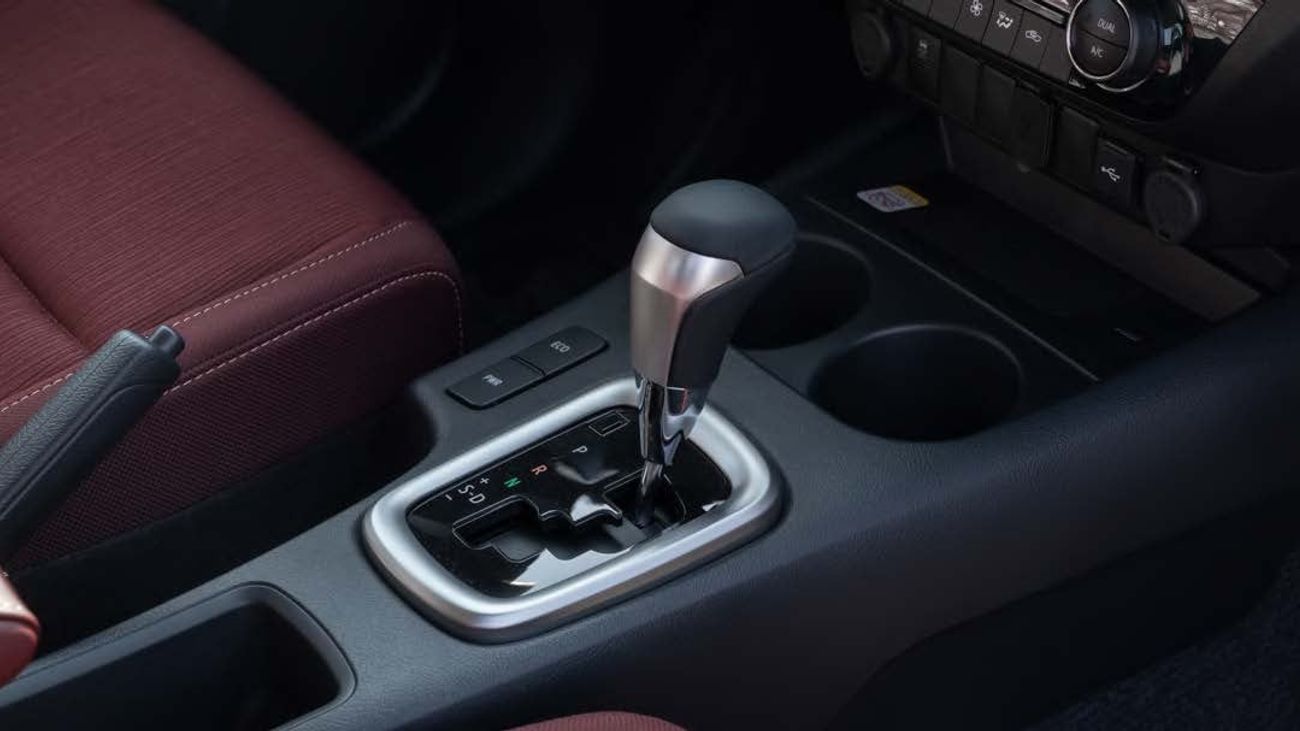 Toyota Hilux Toyota Hilux 2.7 AT 4X4 -2025YM