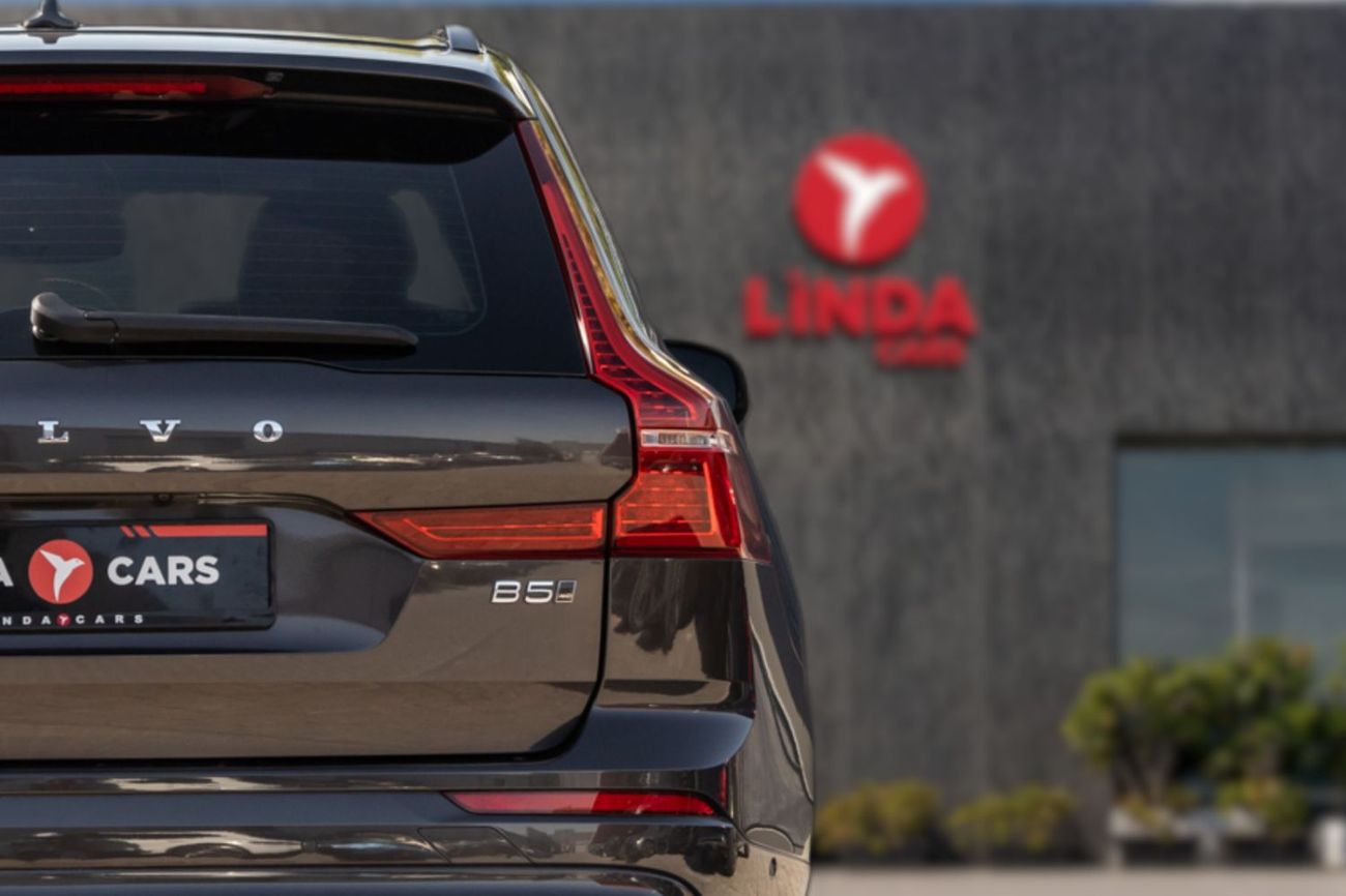 فولفو XC 60 ULTIMATE DARK ULTIMATE DARK