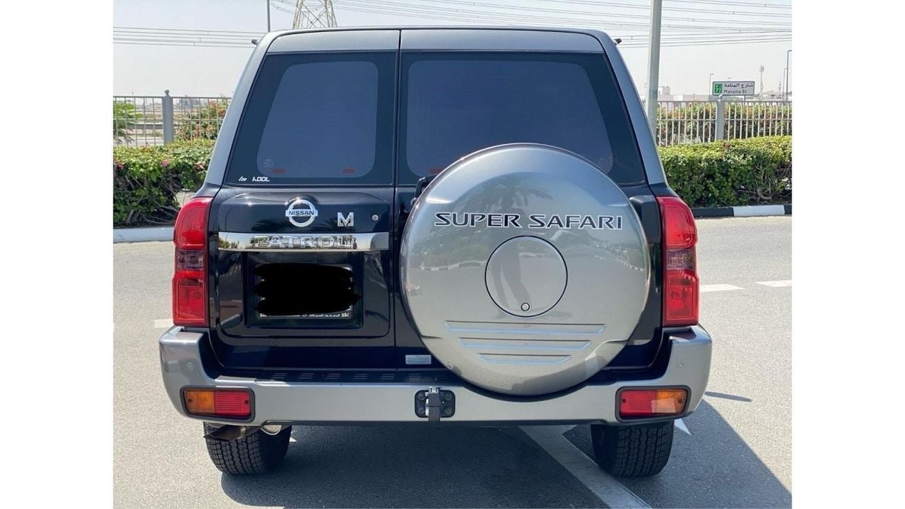 Nissan Patrol Super Safari GCC UNDER WARRANTY NEAT AND CLEAN