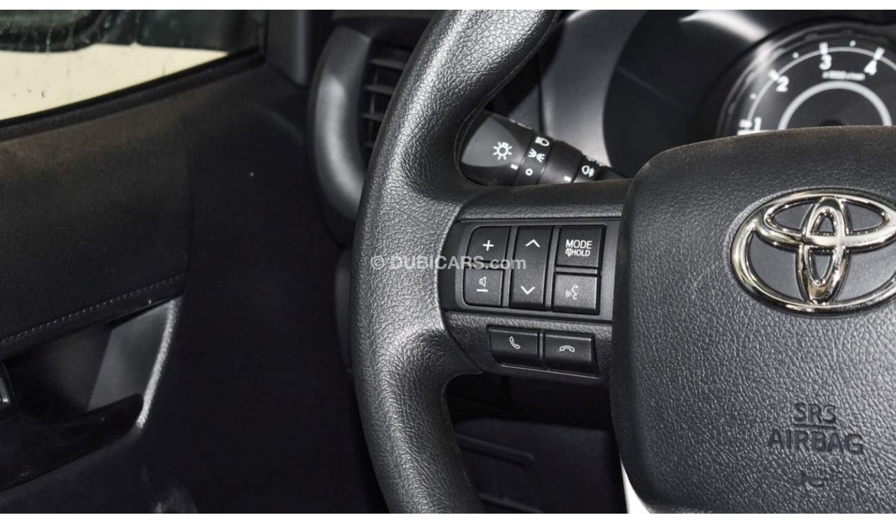 تويوتا هيلوكس 2023 Toyota Hilux 4x4 Double Cabin 2.4L Low Option Diesel AT | Grey inside black