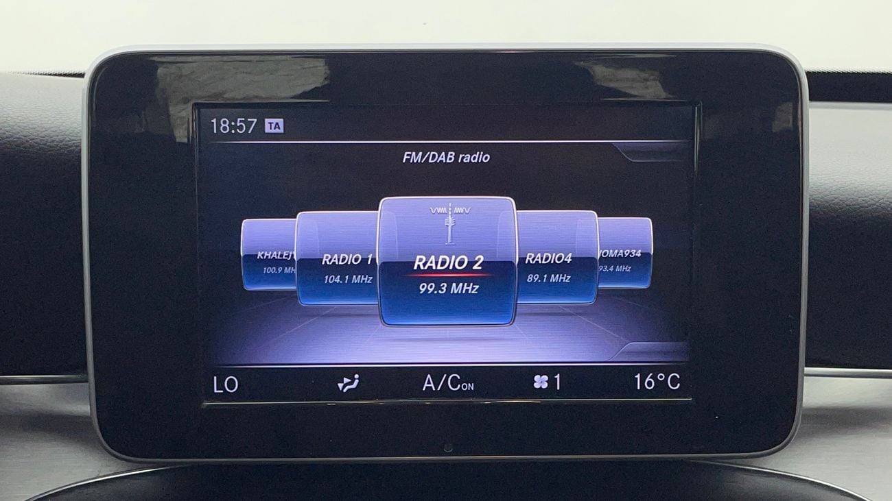 مرسيدس بنز C 200 AMG SPORT PACKAGE 2 | بدون دفعة مقدمة | اختبار القيادة في المنزل