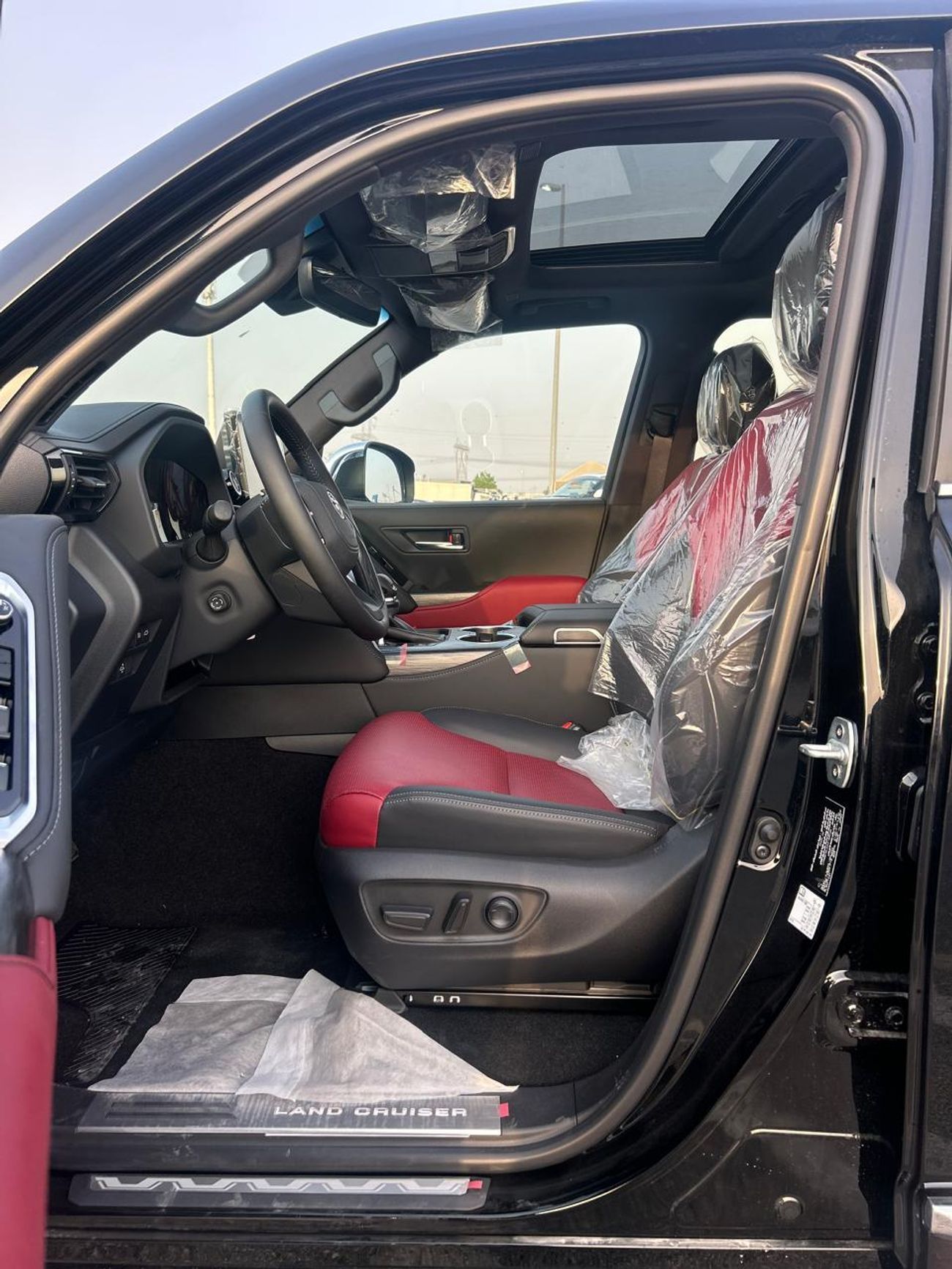 تويوتا لاند كروزر VXR 3.5L