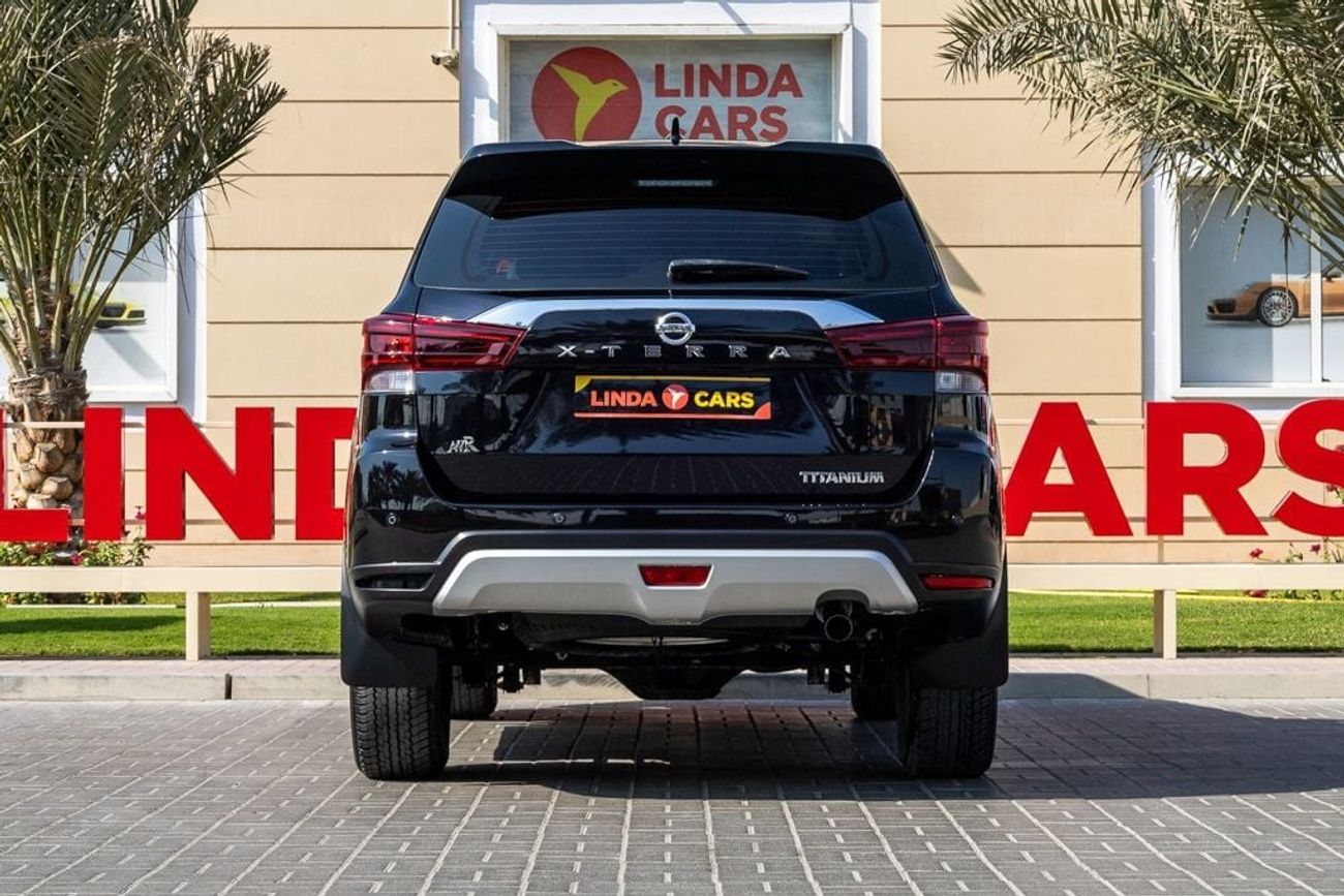 نيسان إكستيرا Titanium 2.5L AWD Nissan X-Terra Titanium 2022 GCC under Warranty with Flexible Down-Payment.